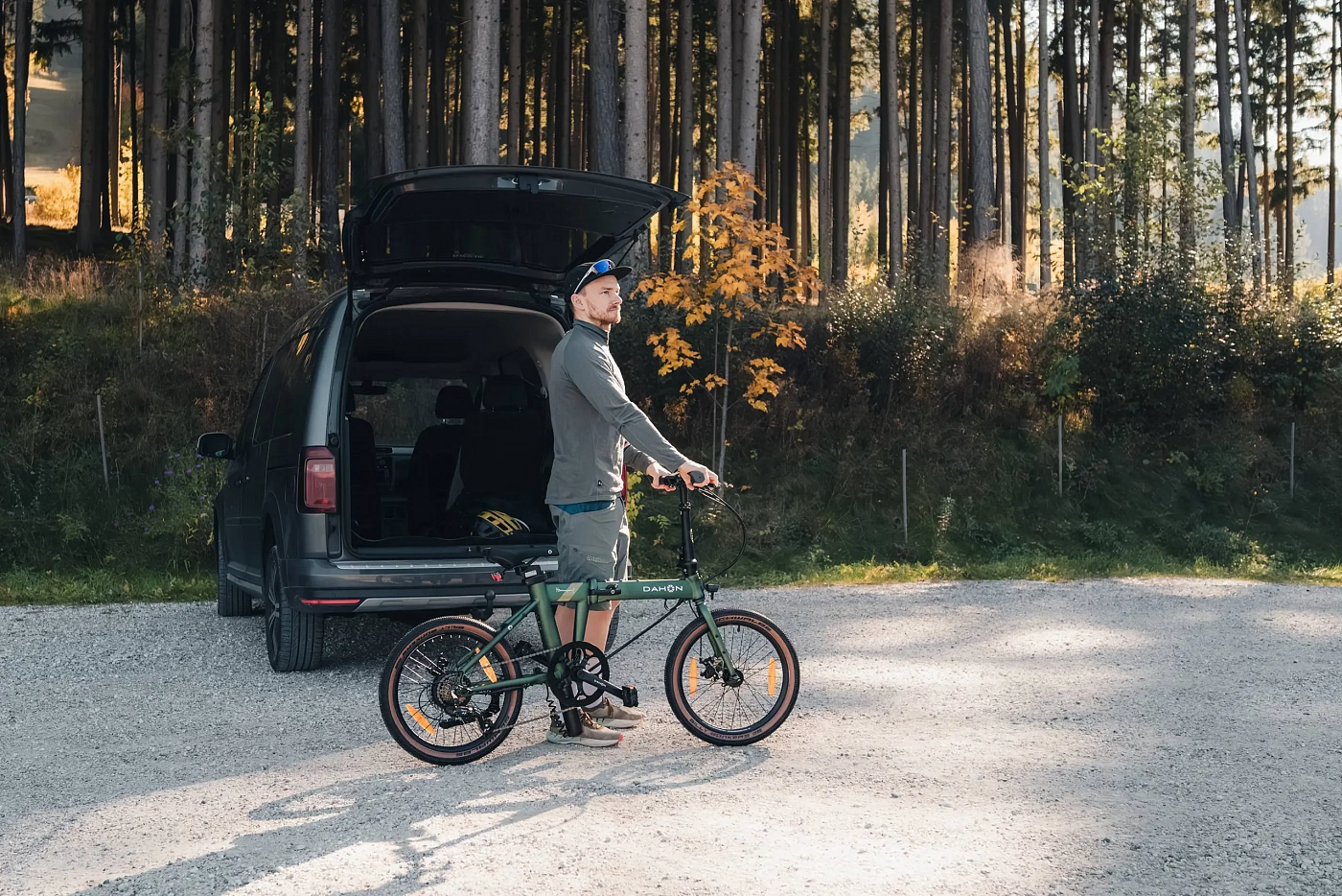Складной электровелосипед Dahon E-Hemingway 20" Black